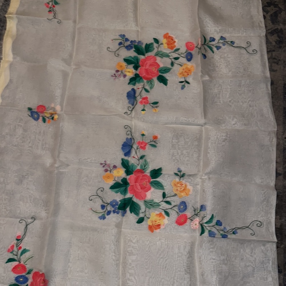 Vintage Brode Main handmade large rectangular tablecloth and 12 napkins